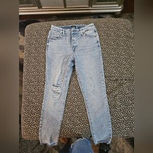 Express Super Stretch High Rise Distessed Cropped Lightwash Jeans. Size 12.14.16